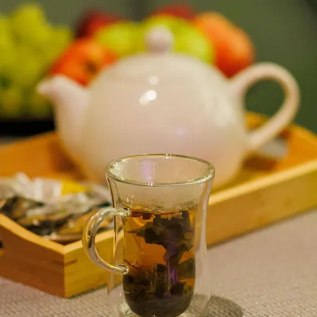 Leo & Private Zone - Old アパート