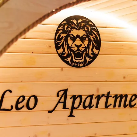 Leo & Private Zone - Old * Bratislava