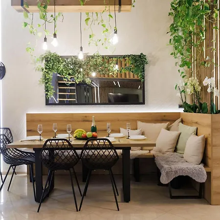 アパート Leo & Private Zone - Old ブラチスラヴァ