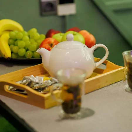 Leo & Private Zone - Old *