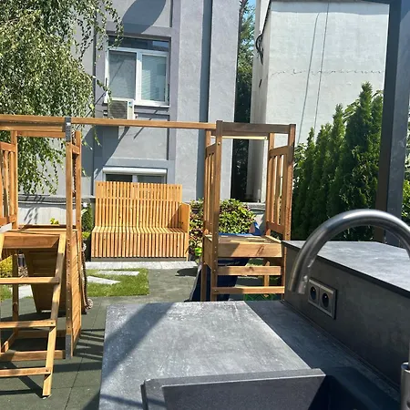 アパート Leo & Private Zone - Old ブラチスラヴァ