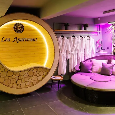 アパート Leo & Private Zone - Old ブラチスラヴァ