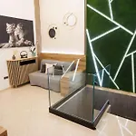 Leo & Private Zone - Old * Bratislava